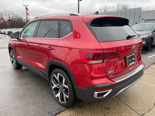 2022 Volkswagen Taos 1.5T SEL