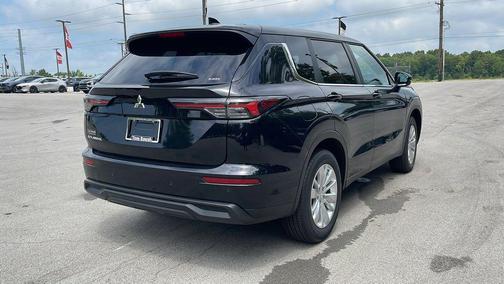 2025 Mitsubishi Outlander ES 2.5 S-AWC