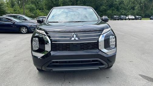 2025 Mitsubishi Outlander ES 2.5 S-AWC