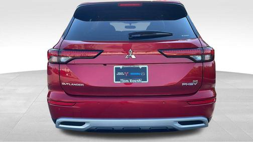 2025 Mitsubishi Outlander PHEV SE S-AWC