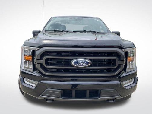 Agate Black Metallic 2023 Ford F-150 XLT