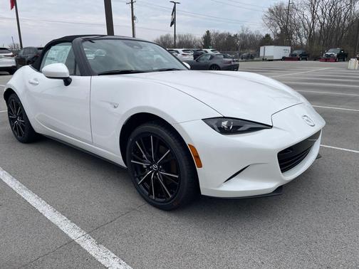 Snowflake White Pearl Mica 2026 Mazda MX-5 Miata Grand Touring