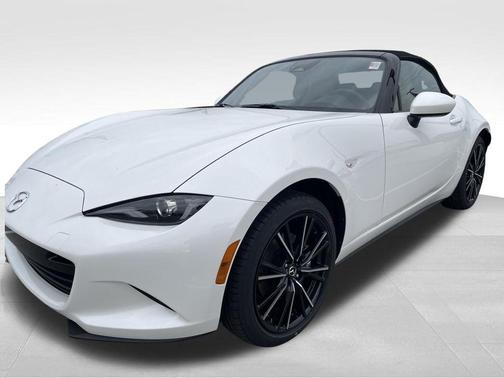 Snowflake White Pearl Mica 2026 Mazda MX-5 Miata Grand Touring