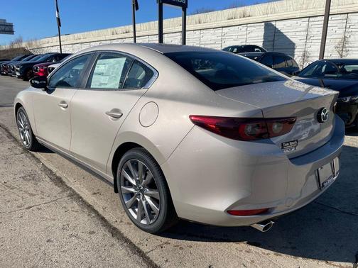 2026 Mazda Mazda3 FWD w/Preferred Package