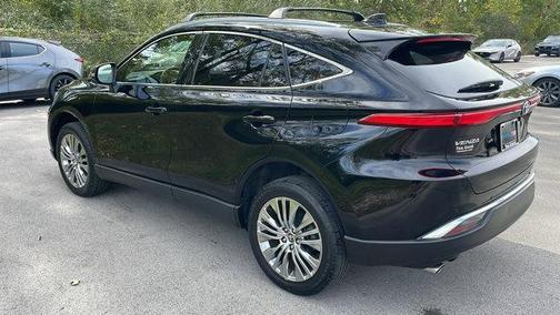 2022 Toyota Venza LE