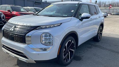 2023 Mitsubishi Outlander SE 2.5 2WD