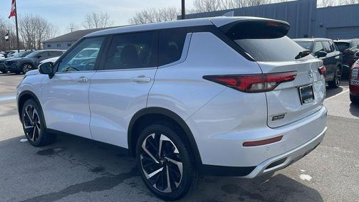 2023 Mitsubishi Outlander SE 2.5 2WD