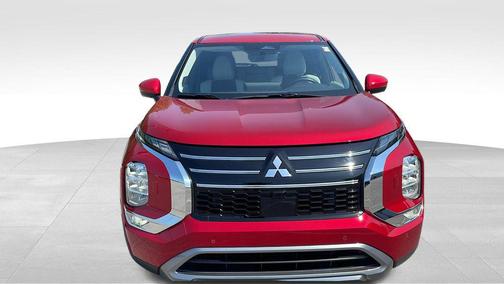 Red Diamond 2025 Mitsubishi Outlander SE S-AWC