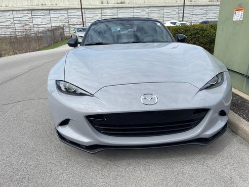 Aero Gray Metallic 2026 Mazda MX-5 Miata Club
