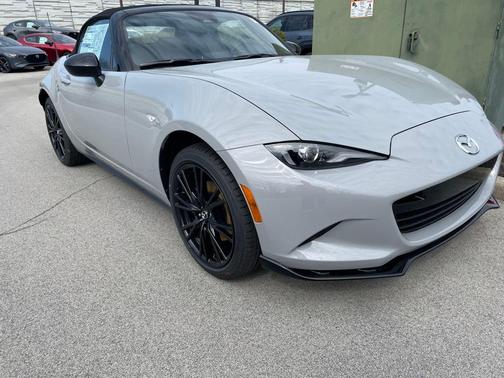 Aero Gray Metallic 2026 Mazda MX-5 Miata Club