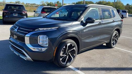 2025 Mitsubishi Outlander PHEV SEL