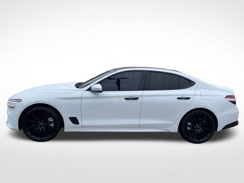 Alta White 2022 Genesis G70 3.3T AWD