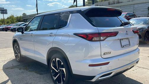 2025 Mitsubishi Outlander PHEV SE S-AWC
