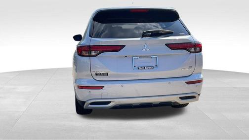 2025 Mitsubishi Outlander PHEV SE S-AWC
