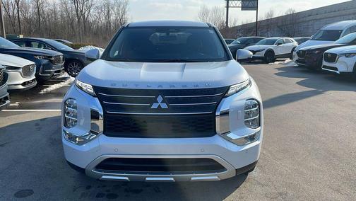 2025 Mitsubishi Outlander PHEV SE S-AWC
