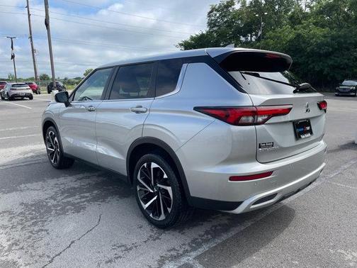 2022 Mitsubishi Outlander Black Edition S-AWC