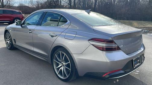 2022 Genesis G70 2.0T AWD