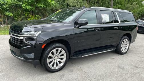 2021 Chevrolet Suburban LT