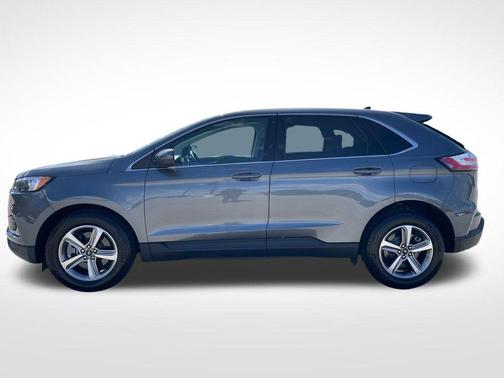 Carbonized Gray Metallic 2024 Ford Edge SEL