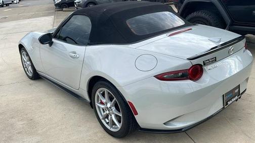 2016 Mazda MX-5 Miata Club