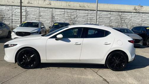 2025 Mazda Mazda3 FWD w/Premium Package