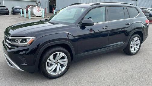 2023 Volkswagen Atlas 3.6L SE w/Technology
