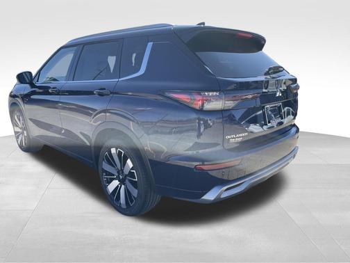 Cosmic Blue 2026 Mitsubishi Outlander SEL 2.5 S-AWC