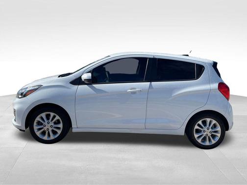Summit White 2019 Chevrolet Spark 1LT