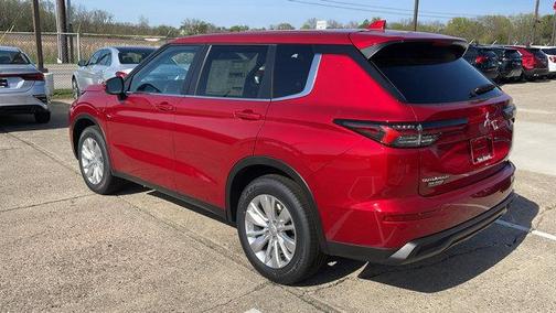 2025 Mitsubishi Outlander ES 2.5 S-AWC