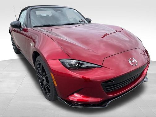 Soul Red Crystal Metallic 2026 Mazda MX-5 Miata Club