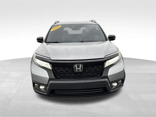 Lunar Silver Metallic 2020 Honda Passport AWD Elite