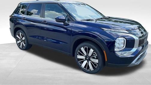 Cosmic Blue Metallic 2025 Mitsubishi Outlander SE S-AWC