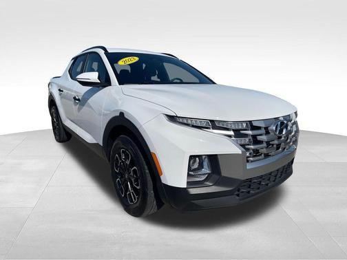 Atlas White 2023 Hyundai SANTA CRUZ SEL