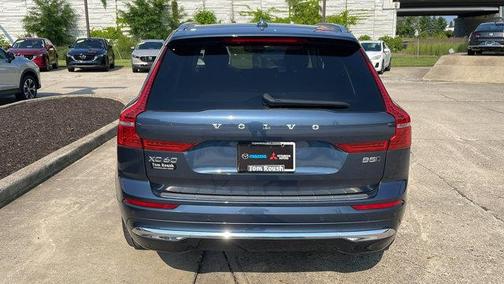 2022 Volvo XC60 B5 Inscription