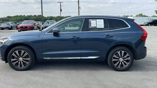 2022 Volvo XC60 B5 Inscription