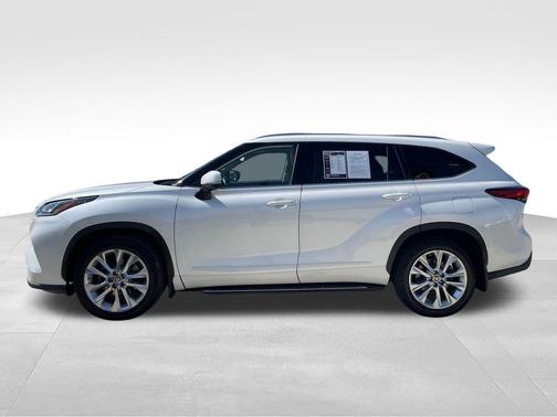 Blizzard Pearl 2020 Toyota Highlander Limited