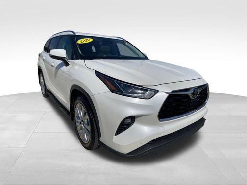Blizzard Pearl 2020 Toyota Highlander Limited