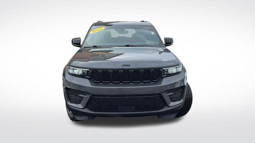 2022 Jeep Grand Cherokee Altitude