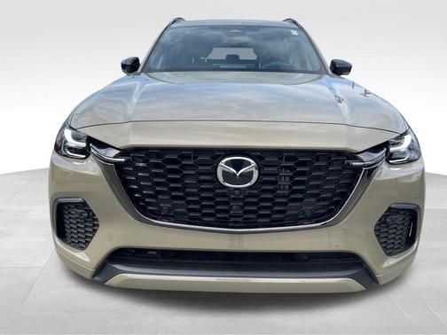 Zircon Sand Metallic 2026 Mazda CX-70 3.3 Turbo S Premium