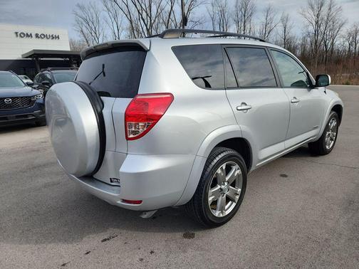 2008 Toyota RAV4 Sport