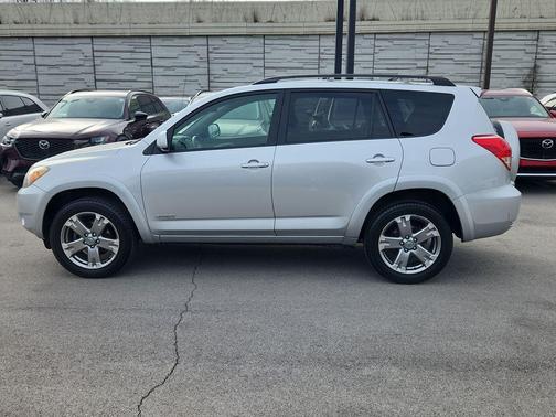 2008 Toyota RAV4 Sport