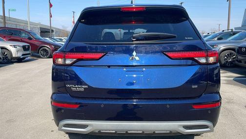 2022 Mitsubishi Outlander Black Edition S-AWC