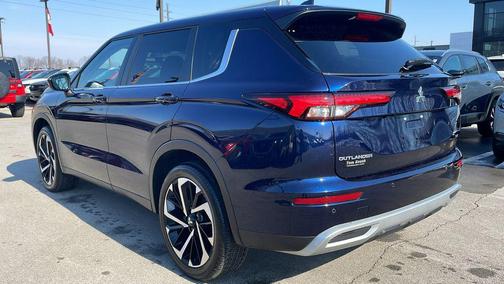 2022 Mitsubishi Outlander Black Edition S-AWC