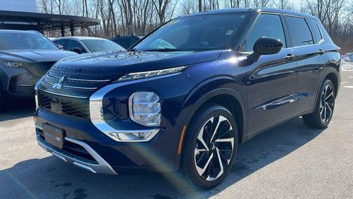 2022 Mitsubishi Outlander Black Edition S-AWC