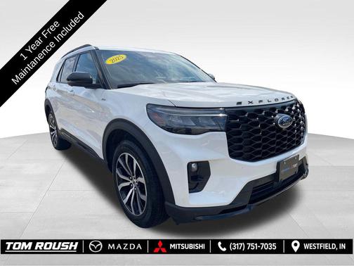 Star White Metallic Tri-Coat 2025 Ford Explorer ST-Line