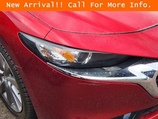 Soul Red Crystal Metallic 2019 Mazda Mazda3 FWD w/Select Package