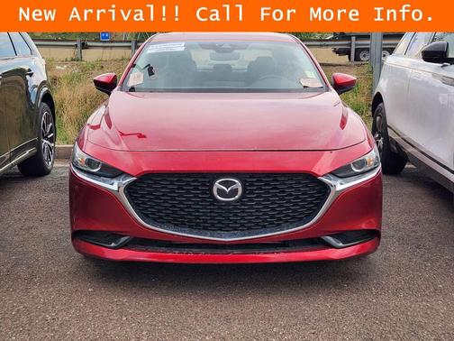 Soul Red Crystal Metallic 2019 Mazda Mazda3 FWD w/Select Package