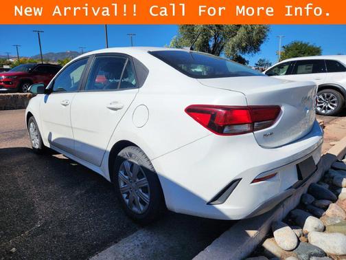 Clear White 2022 Kia Rio S