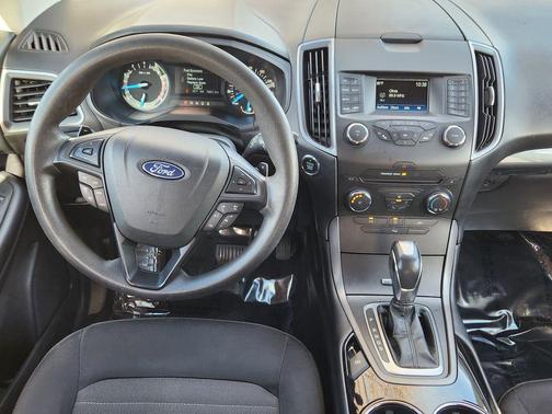 2018 Ford Edge SE