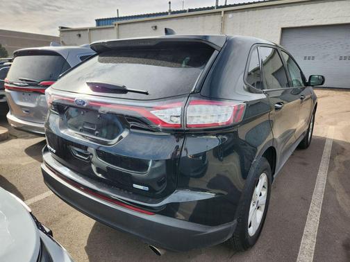 2018 Ford Edge SE